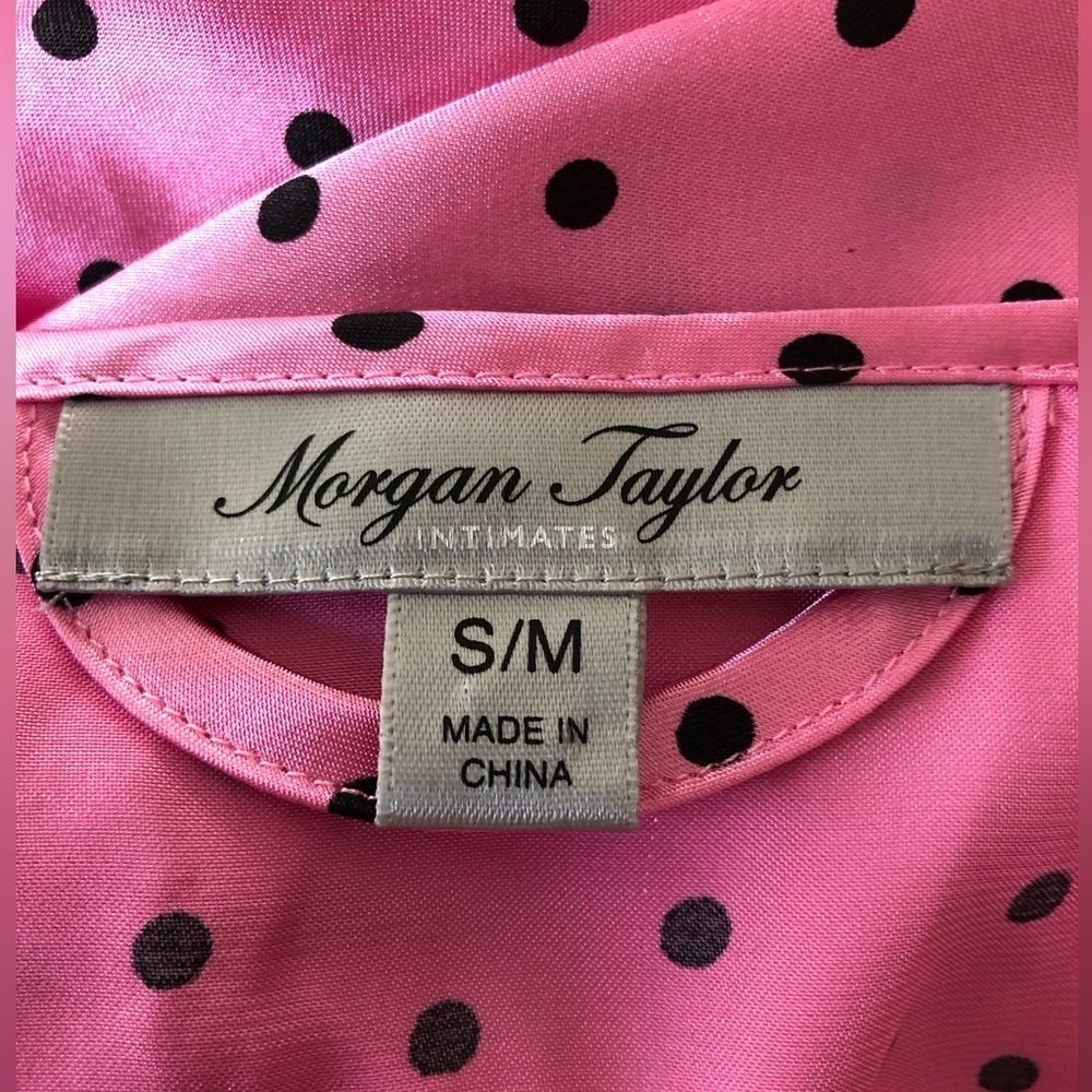 Morgan Taylor Intimates Robe - Picture 6 of 7